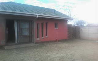 3 Bedroom House in Jan Niemand Park
