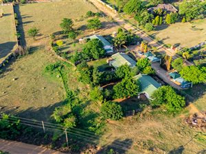 14 Bed House in Chartwell