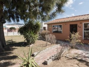 4 Bedroom House in Blue Downs