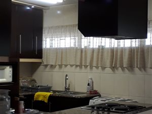2 Bed Apartment in Overport