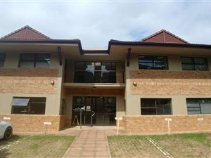 128 m² Commercial space in Durban North