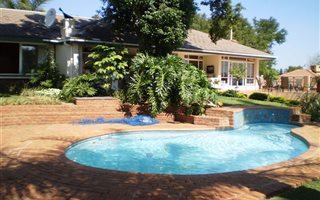 6 Bedroom House in Lynnwood