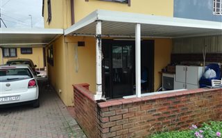 3 Bedroom House in Newlands East