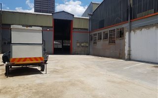 2000 m² Industrial space in City and Suburban