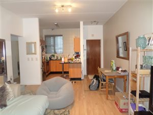 2 Bed Apartment in Bryanston