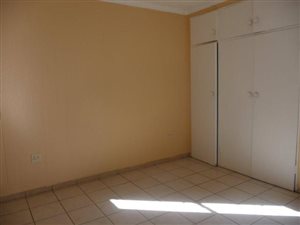 2 Bed Apartment in Leondale