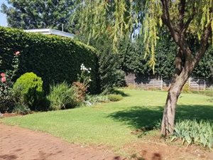 3 Bed House in Bronberrick