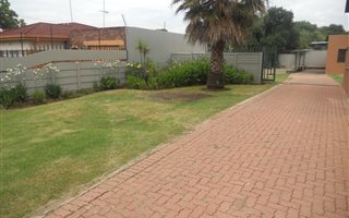 2 Bedroom Apartment in Primrose