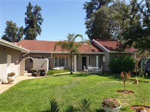 4 Bed House in Monument Heights