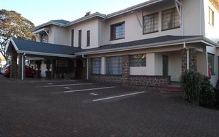 1 Bedroom Apartment in Bothas Hill