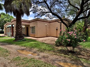 3 Bed House in Denneoord