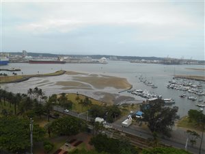 1.5 Bed Apartment in Esplanade