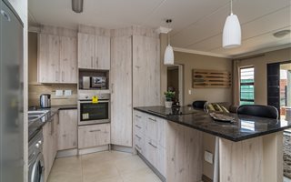 2 Bedroom Apartment in Amberfield