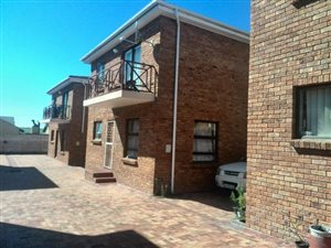 3 Bed House in Meyerhof
