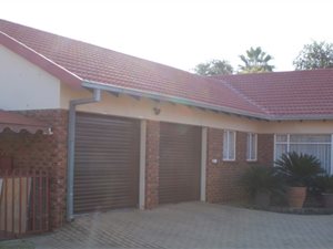 3 Bed Townhouse in Flimieda