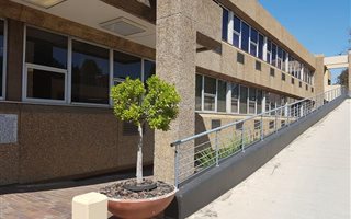 5736 m² Commercial space in Atholl