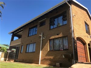 3 Bed House in Hibberdene