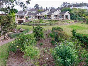 4 Bed House in Belvidere
