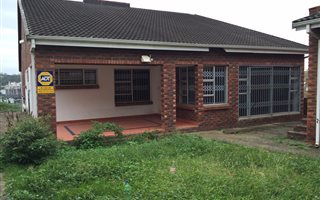 5 Bedroom House in Springfield Park