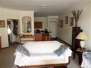 2 Bed Apartment in Bryanston