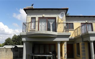 3 Bedroom House in Willow Park Manor