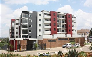 2 Bedroom Apartment in Sunninghill
