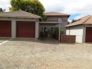 2 Bed Townhouse in Erasmuskloof