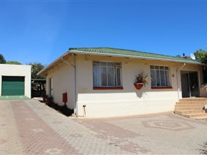 3 Bed House in Wentworth Park
