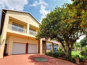 8 Bed House in Wilro Park