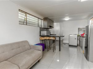 1 Bed Apartment in Hurlyvale