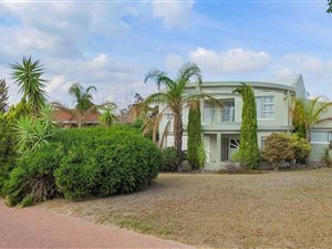 3 Bed House in Fairway Heights