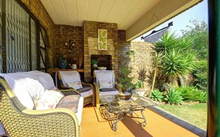2 Bedroom Apartment in Northwold