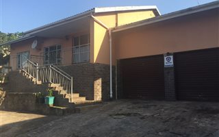 4 Bedroom House in Montclair