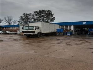 704 m² Commercial space in Isipingo