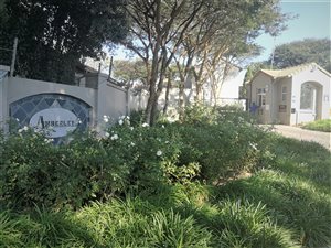 3 Bed Cluster in Gallo Manor