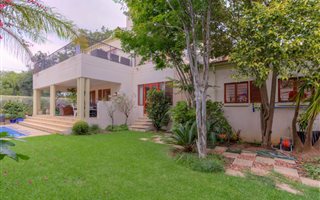4 Bedroom House in Magaliessig