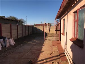 2 Bed House in Sebokeng Zone 13