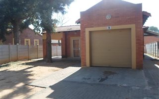 3 Bedroom House in Protea Park