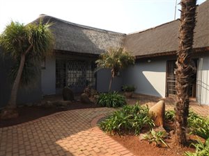 341 m² Office Space in Doringkloof