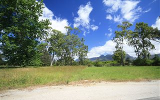 1118 m² Land available in King George Park