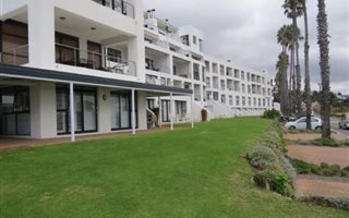 2 Bedroom Apartment in Santos Bay