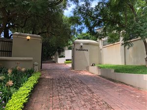 6 Bed House in Waterkloof Park