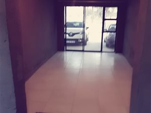 Bachelor apartment in Northmead