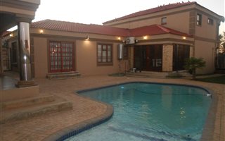 4 Bedroom House in Mohadin