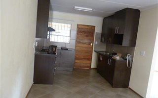 2 Bedroom Townhouse in Albertsdal