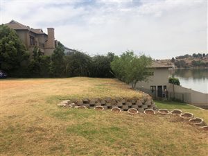 638 m² Land available in Kungwini Country Estate