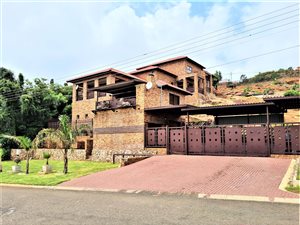 4 Bed House in Overkruin
