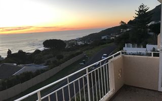 2 Bedroom Apartment in Camps Bay