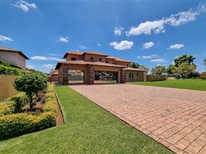 4 Bed House in The Ridge Estate