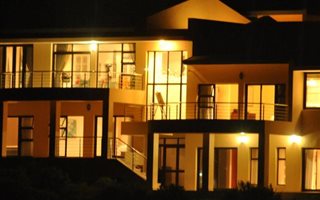 4 Bedroom House in Pinnacle Point Golf Estate
